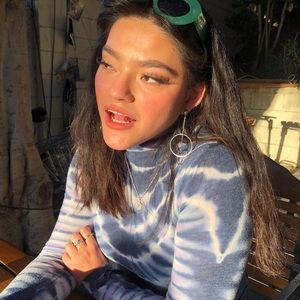 Meet your Posher, Sam